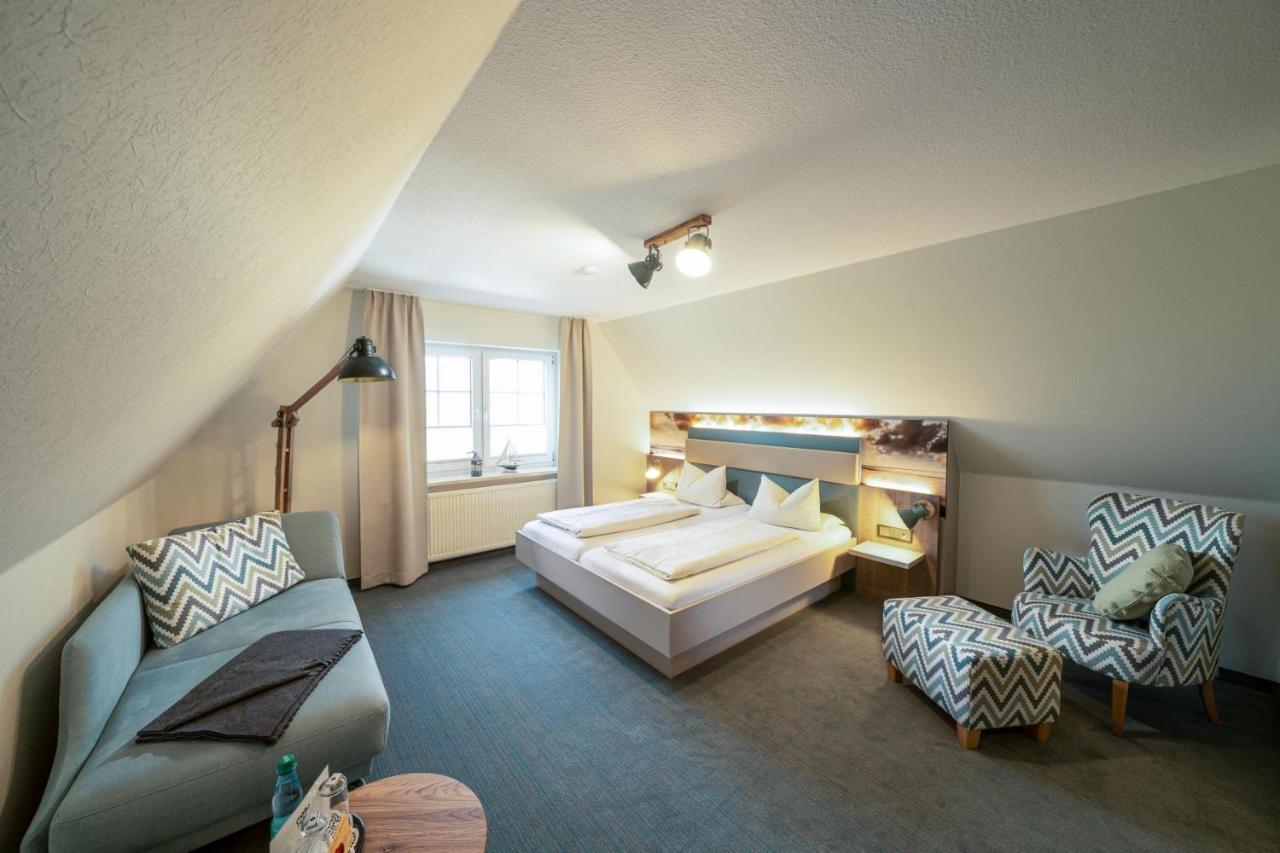 Deichhotel Grube ドルム・ノイフェルト エクステリア 写真
